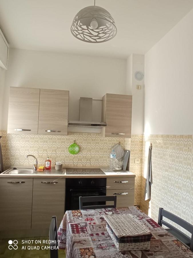 Vercelli Suite Borgo Vercelli Buitenkant foto